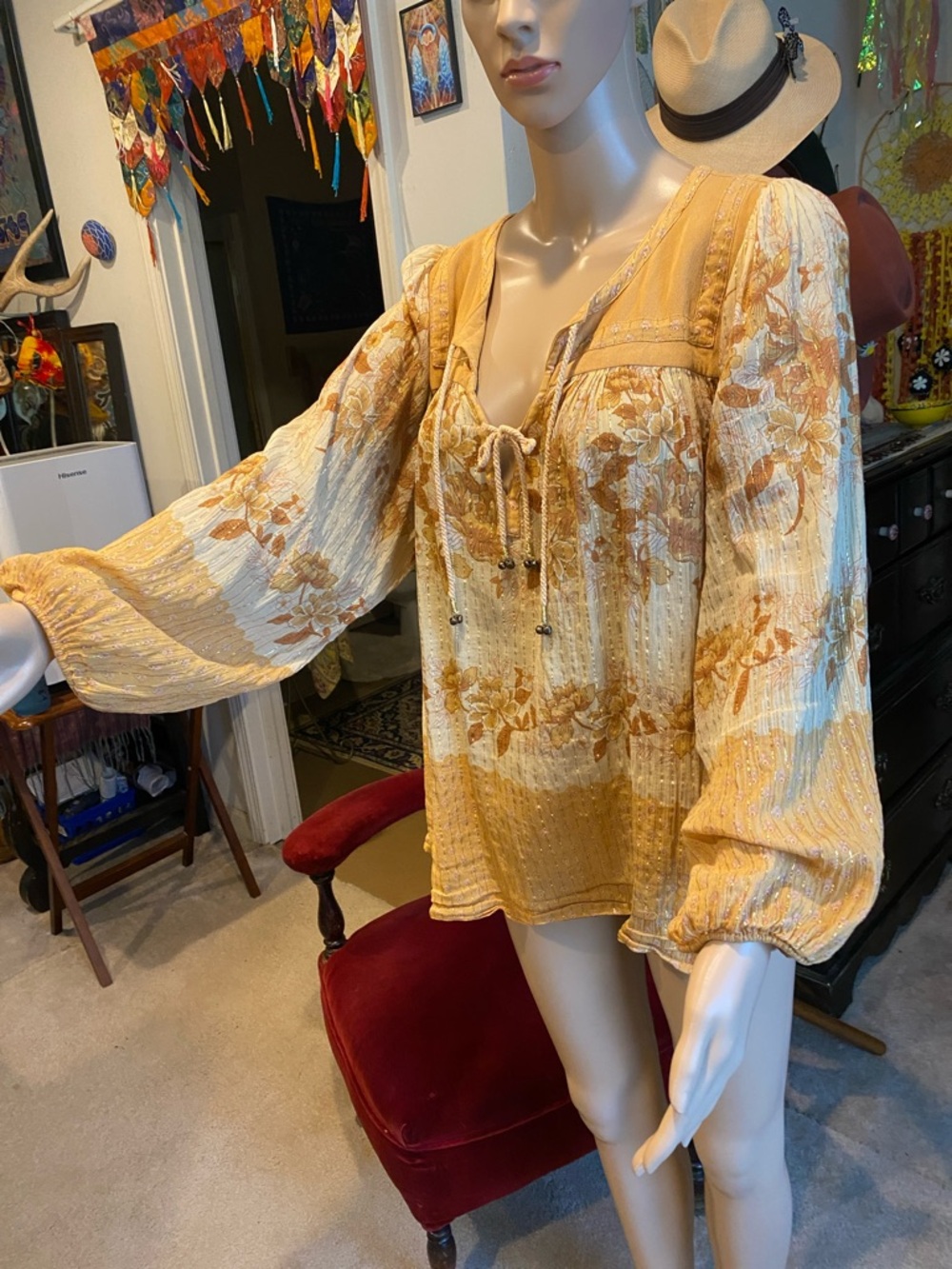 Spell Coco Lei Blouse in Caramel with Gold Lurex - Picture 3 of 5